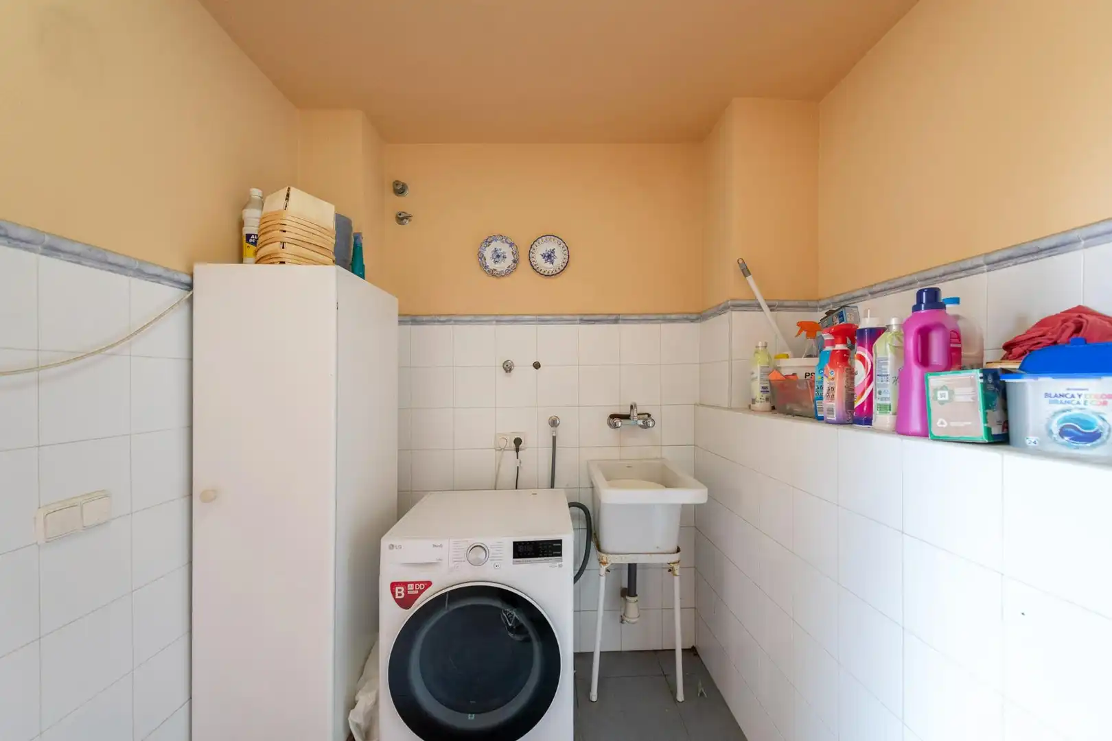 Bany de Casa o xalet en venda en Rincón de la Victoria amb Aire condicionat, Jardí privat i Terrassa