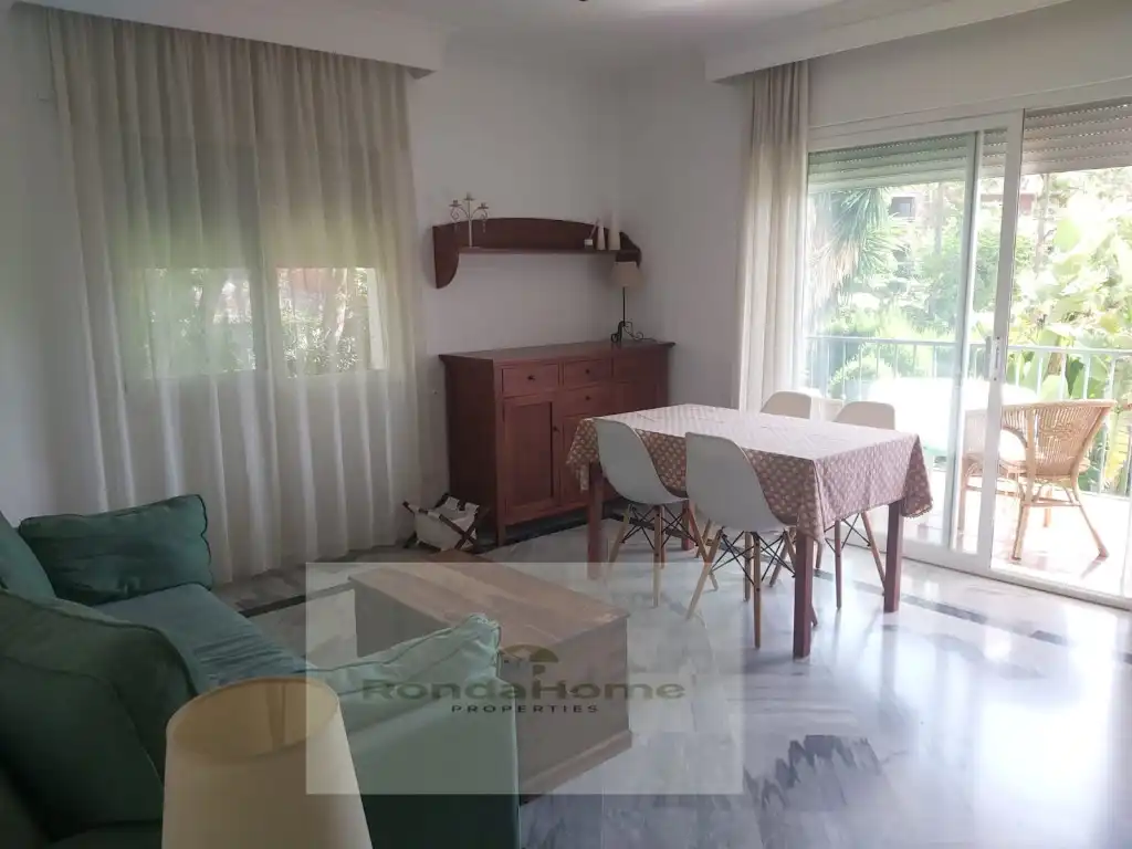 Außenansicht von Wohnung zur Miete in Marbella