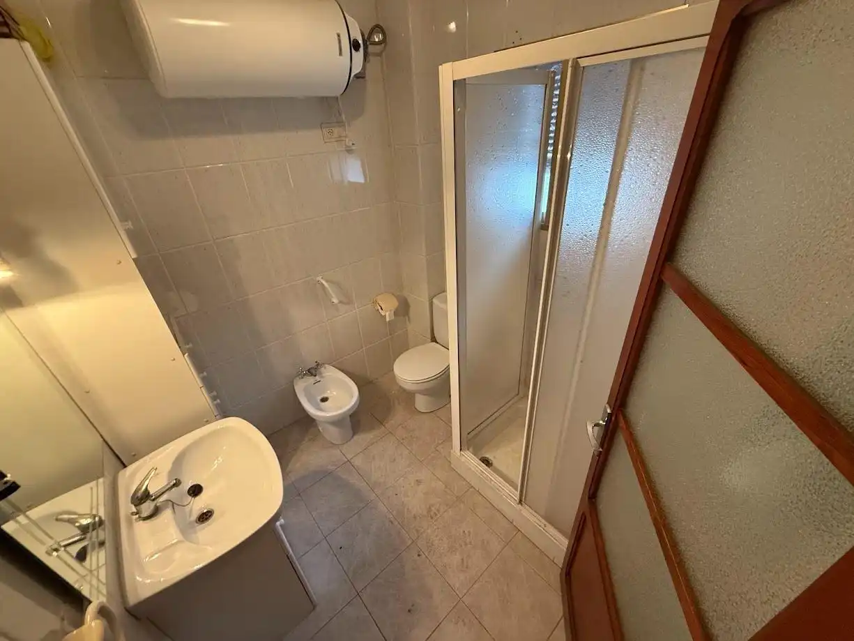 Baño de Piso en venta en Mislata con Terraza, Trastero y Balcón