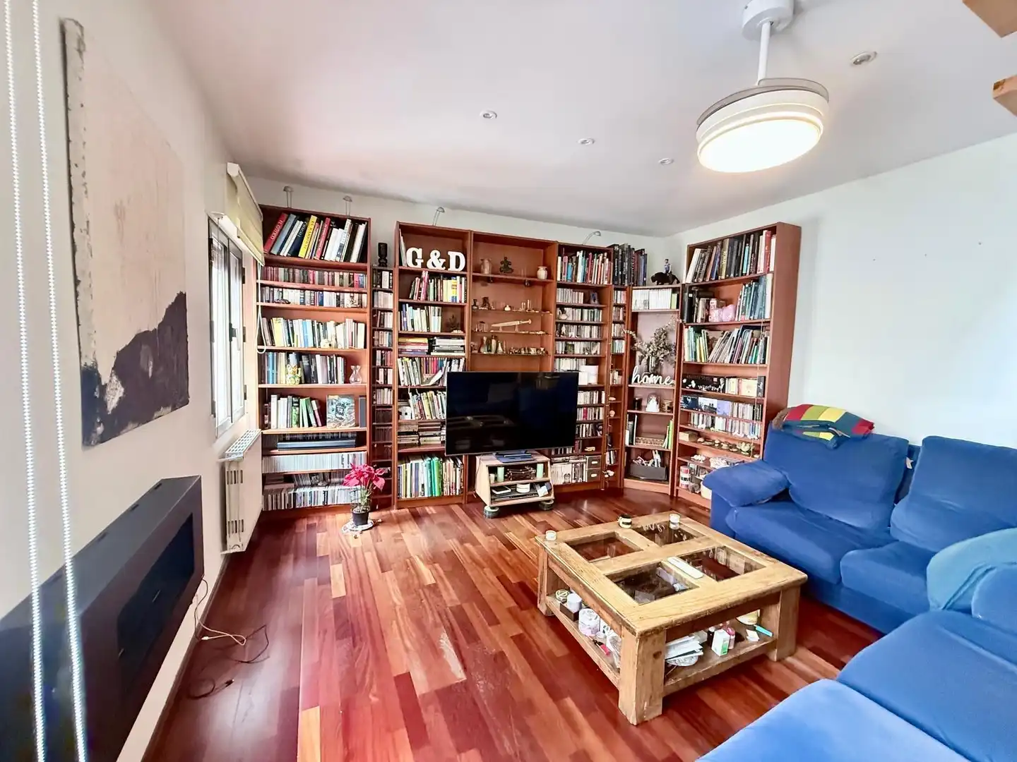 Sala d'estar de Dúplex en venda en Madrid amb Aire condicionat, Calefacció i Moblat