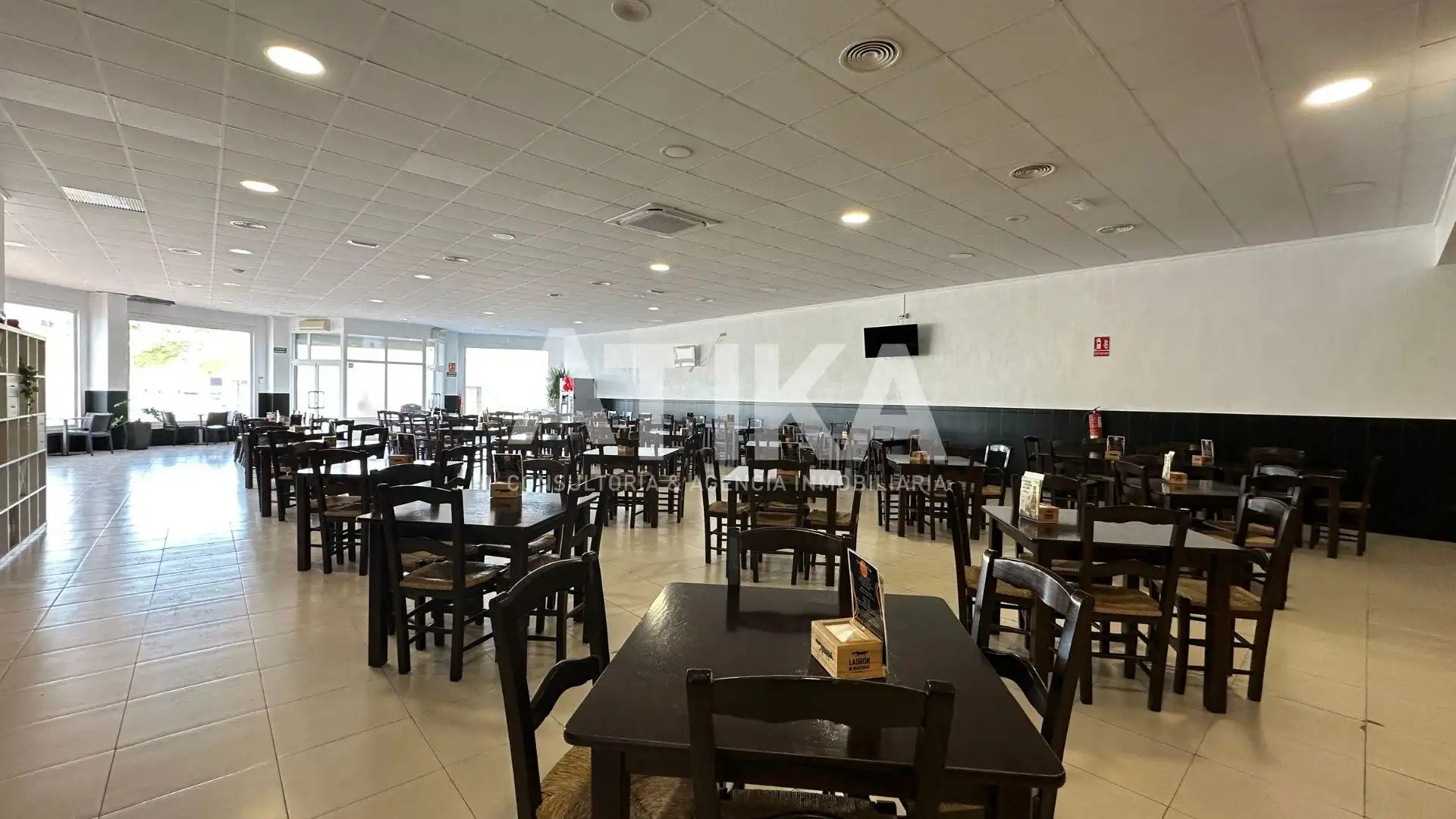Business premises to rent in Santa Ana, imagen 13