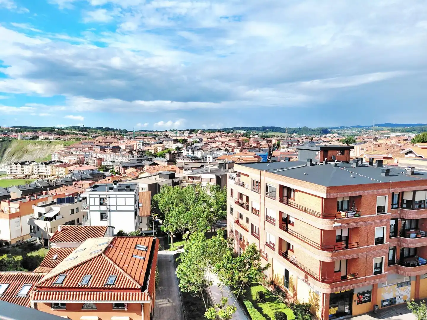 Vista exterior de Piso en venta en Getxo  con Calefacción, Terraza y Trastero