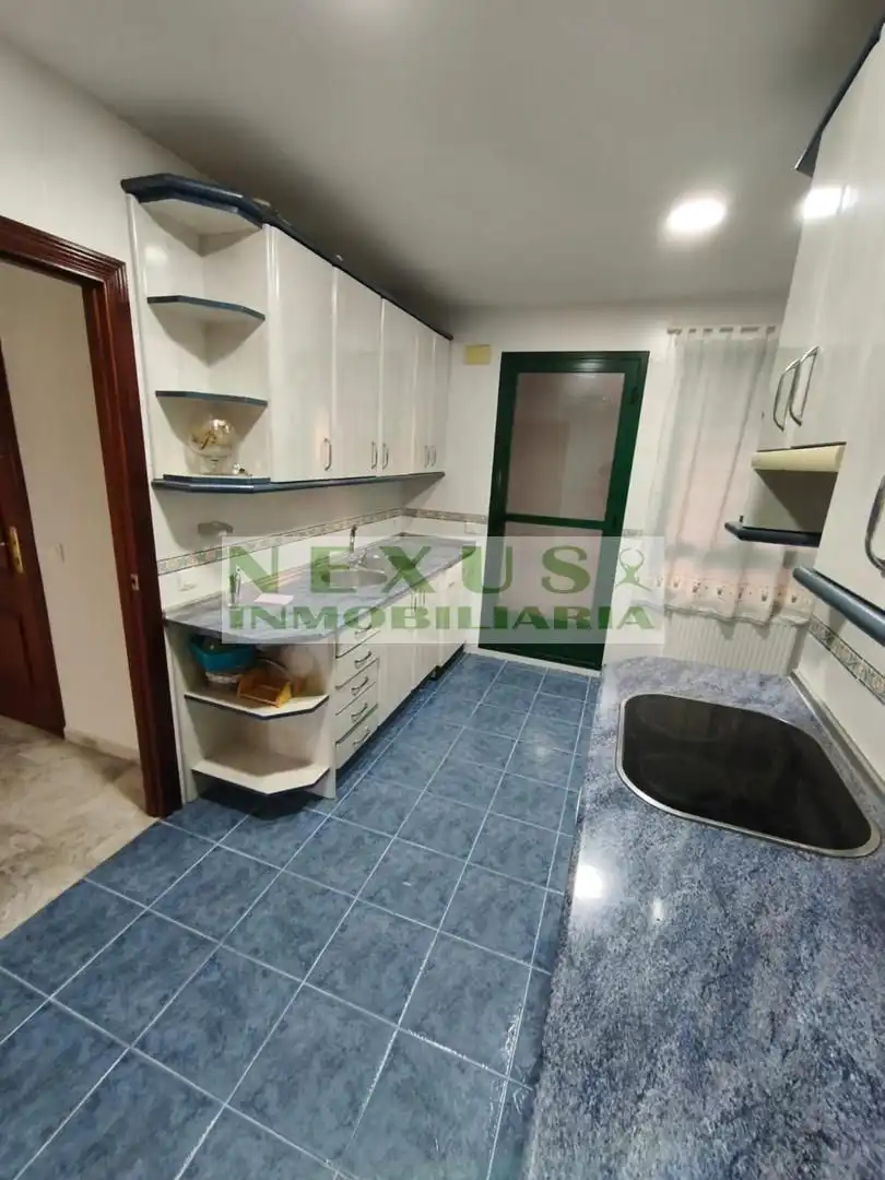 Cocina de Piso en venta en Cáceres con Aire acondicionado, Calefacción y Terraza