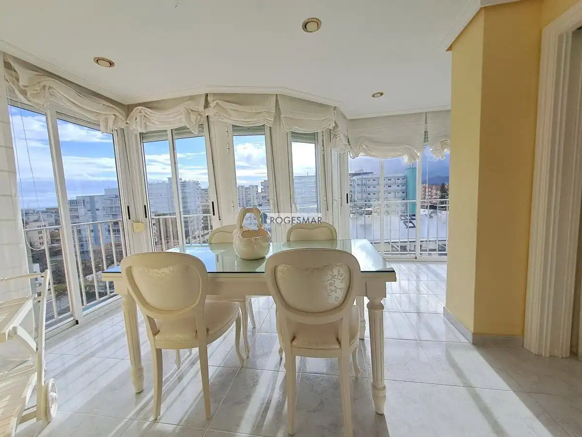 Esszimmer von Wohnungen zum Verkauf in Benicasim / Benicàssim mit Terrasse, Abstellraum und Gemeinschaftspool