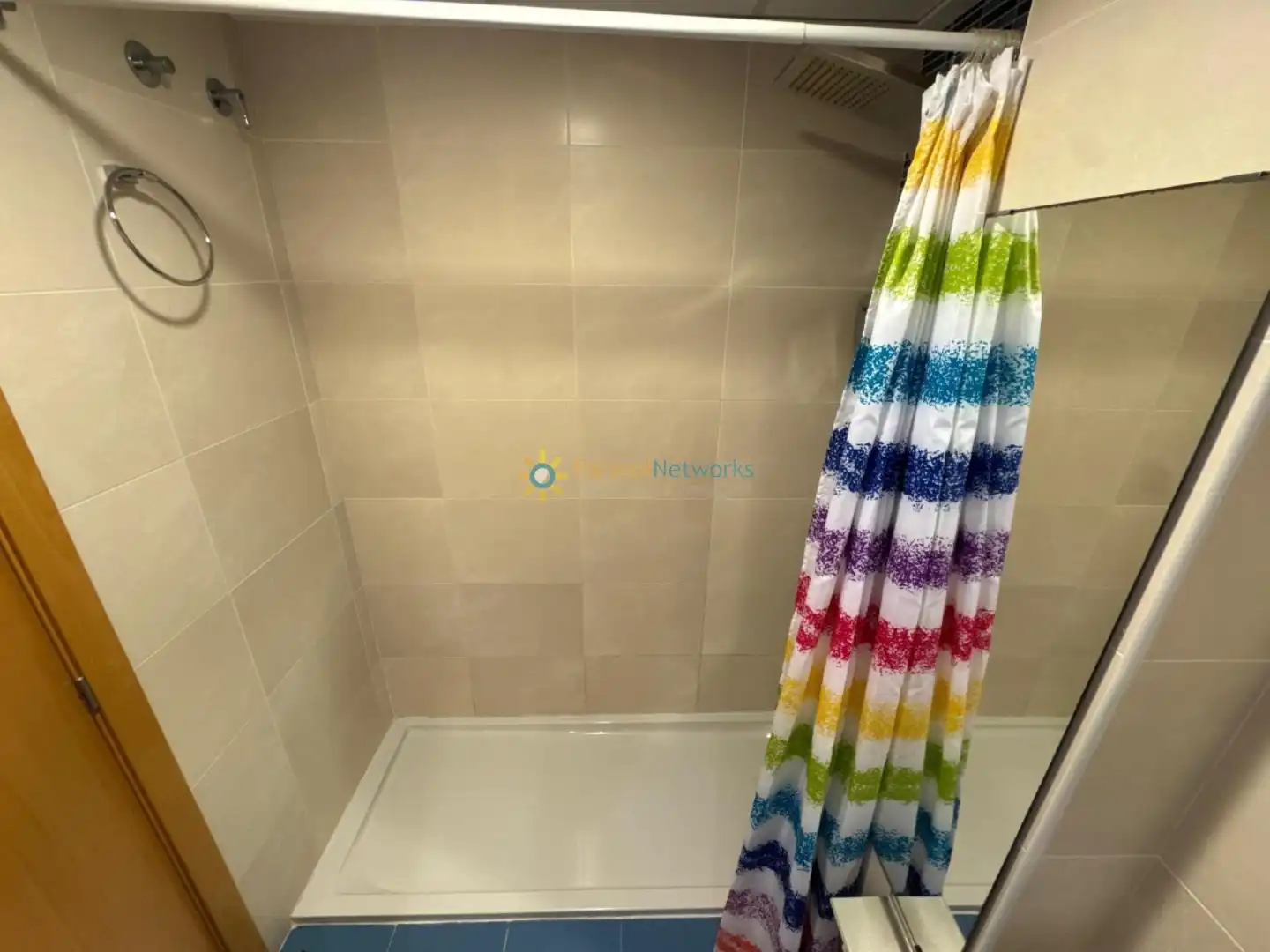 Badezimmer von Wohnungen zur Miete in Piles mit Terrasse, Abstellraum und Möbliert