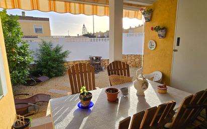 Terrassa de Casa adosada en venda en L'Alfàs del Pi amb Aire condicionat, Calefacció i Jardí privat