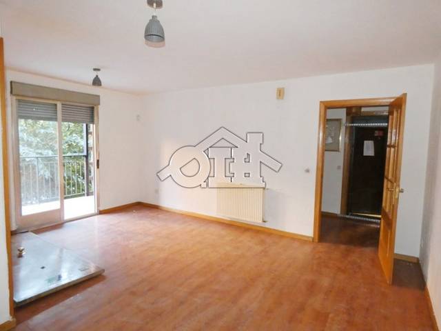 Piso en Venta en Calle Menorca en Humanes de Madrid