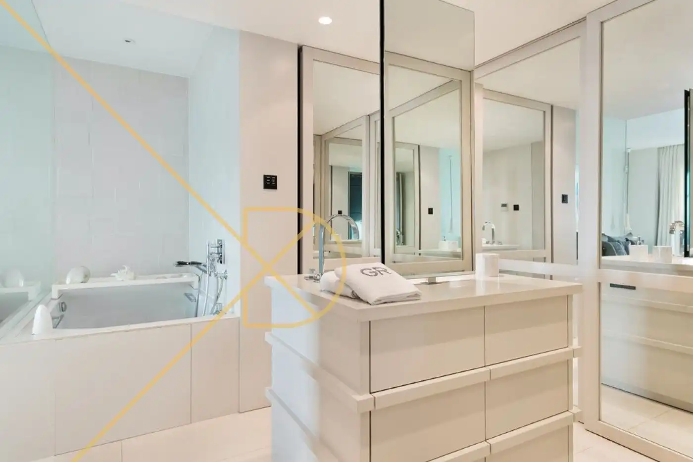 Bathroom of Duplexes for sale in Barcelona  with Air Conditioner, Heating and Terrace
