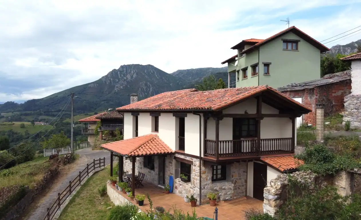 Chalet con terraza en venta en Parres, imagen 30