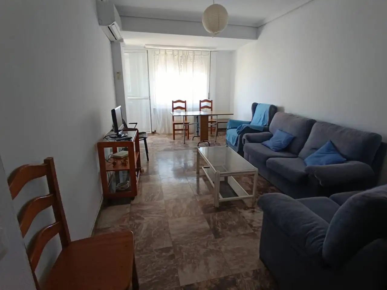 Wohnung mit Aufzug zur Miete in Calle Reina Mercedes