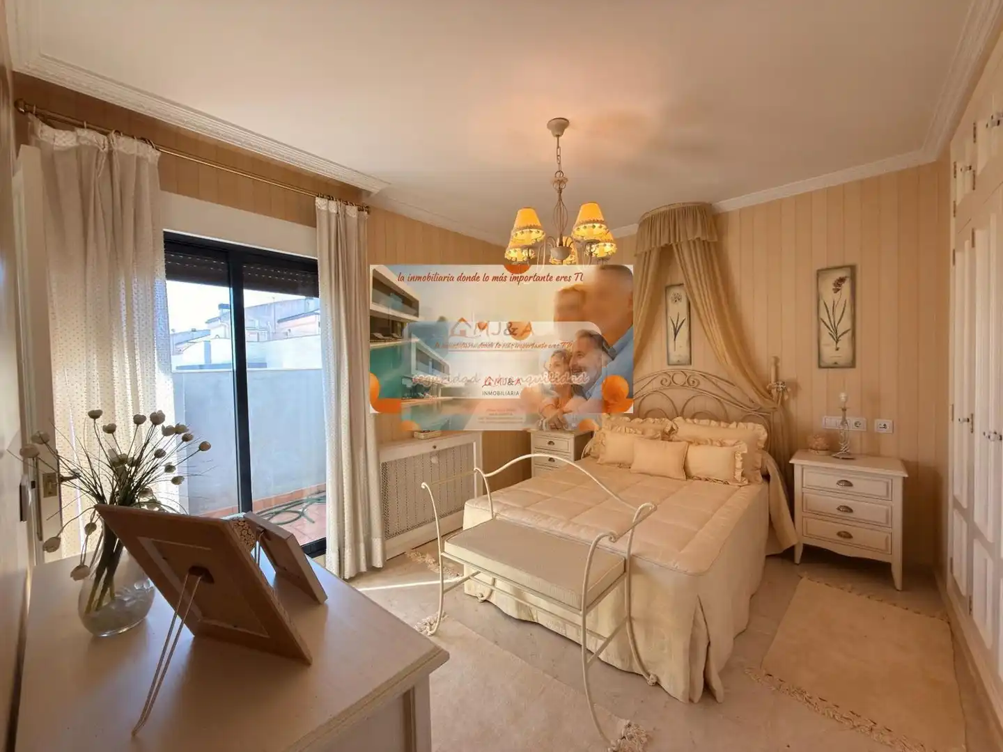 Habitación de Dúplex en venta en Castellón de la Plana / Castelló de la Plana con Calefacción, Parquet y Terraza