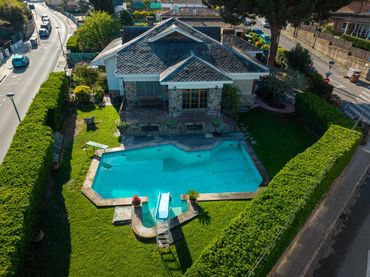 Casa con piscina en venta en La Roca del Vallès
