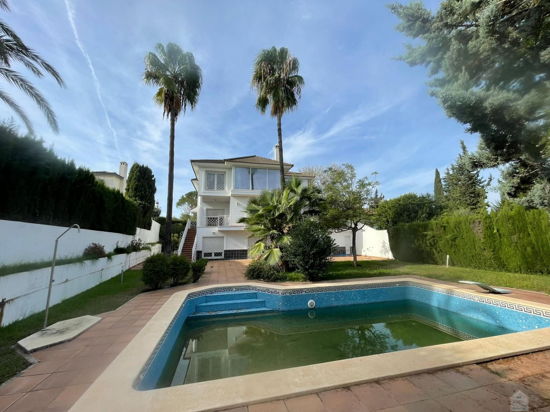 Exterior view of House or chalet to rent in Gelves  with Air Conditioner, Heating and Terrace
