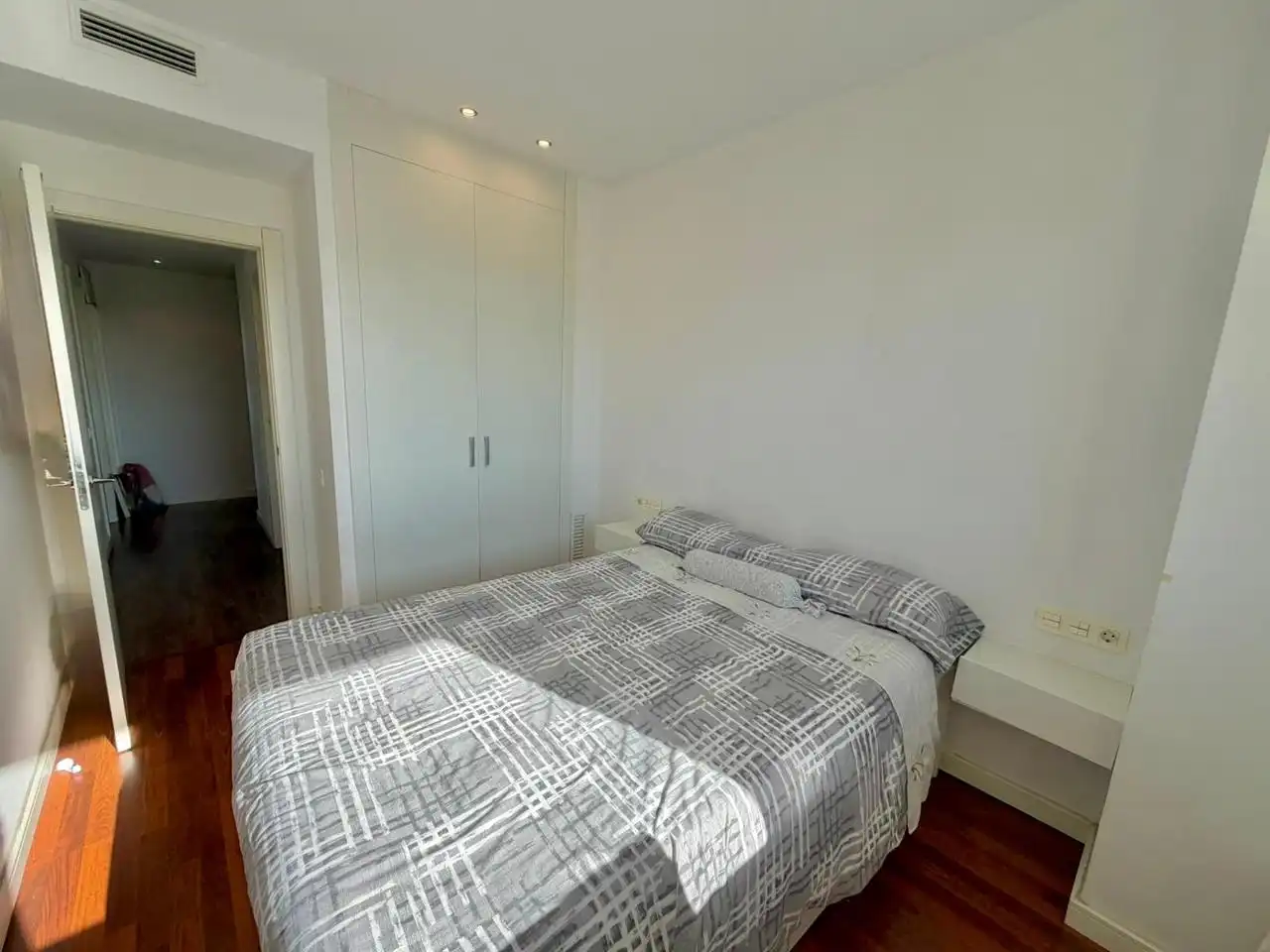Habitación de Piso en venta en Montcada i Reixac con Aire acondicionado, Calefacción y Parquet