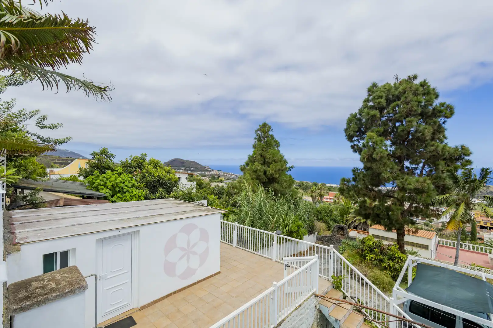 Vista exterior de Casa o chalet en venta en La Orotava con Jardín privado, Terraza y Trastero