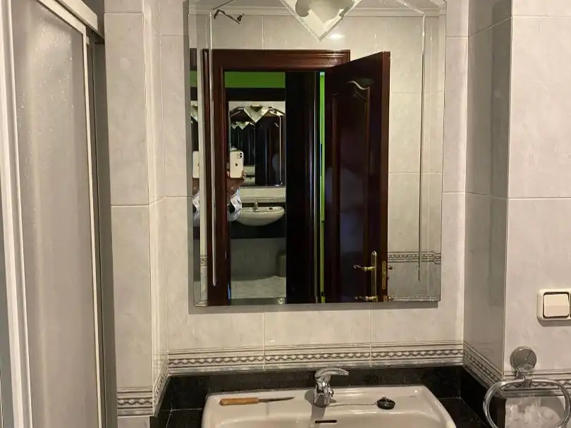 Baño de Piso de alquiler en Siero