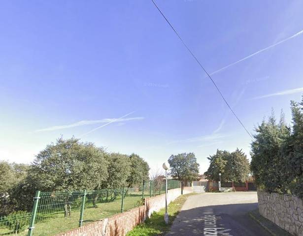 Casa-chalet en Venta en  CERRO ALBERCHE en El Casar de Escalona