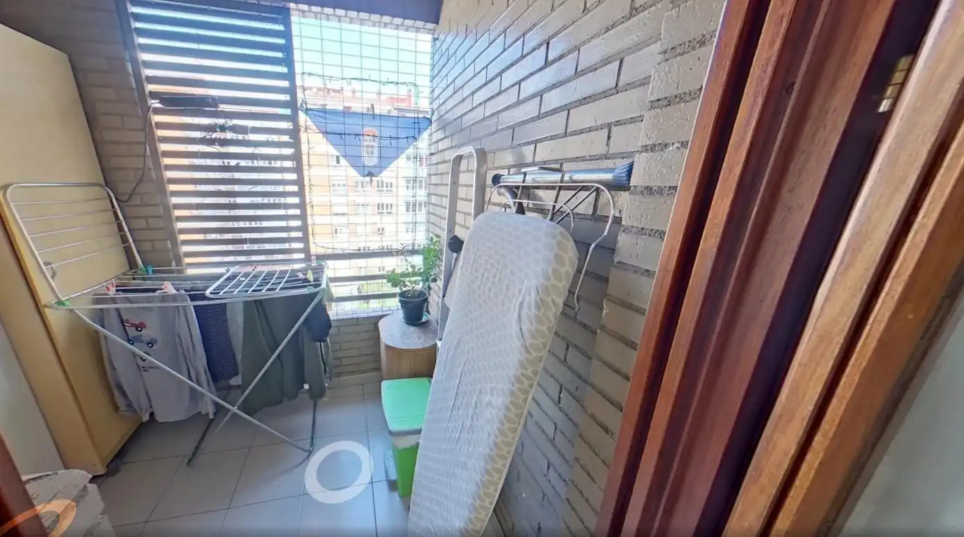 Terraza de Dúplex en venta en Oviedo  con Calefacción, Parquet y Terraza