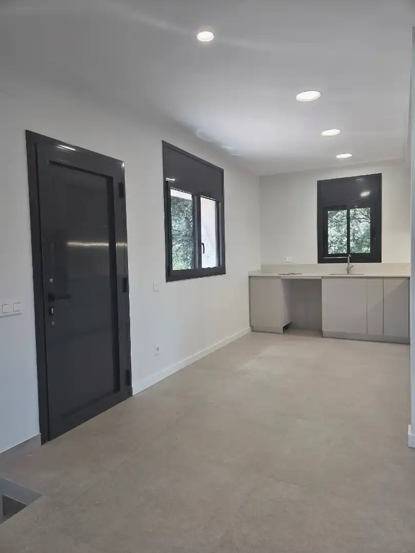 Casa o xalet en venda en Torrelles de Llobregat amb Aire condicionat, Calefacció i Jardí privat