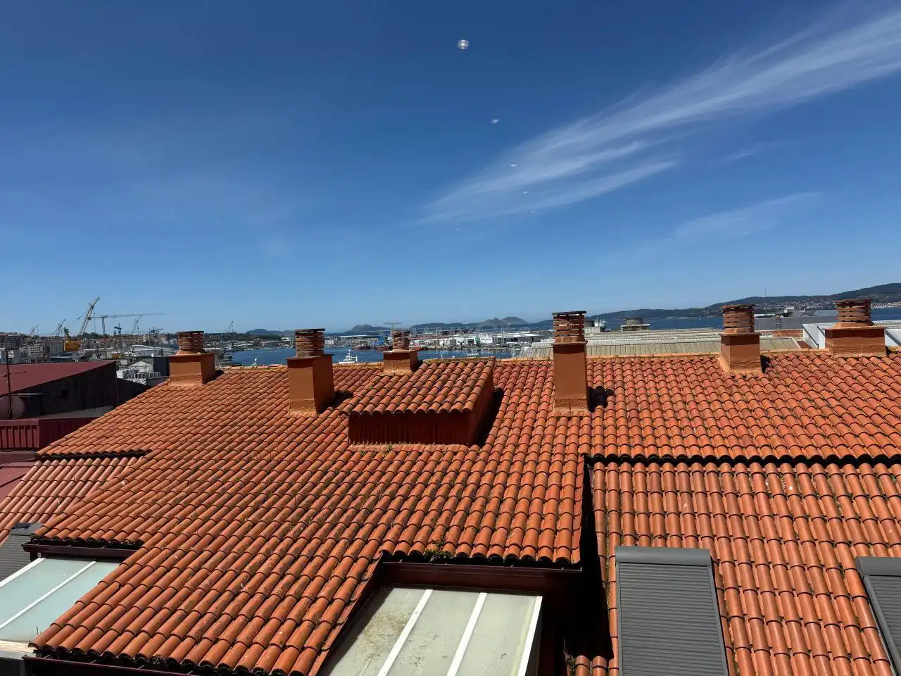 Piso en venta en Vigo  con Calefacción, Terraza y Trastero