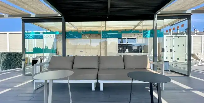 Terrasse von Büro zur Miete in Girona mit Klimaanlage, Heizung und Balkon