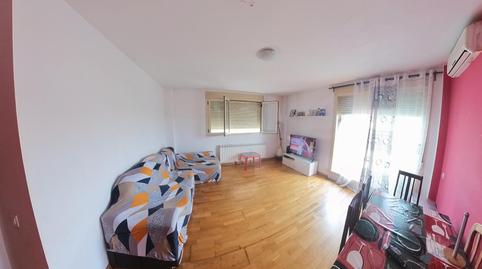 Foto 2 de Piso en venta en Santa Perpètua de Mogoda, Barcelona