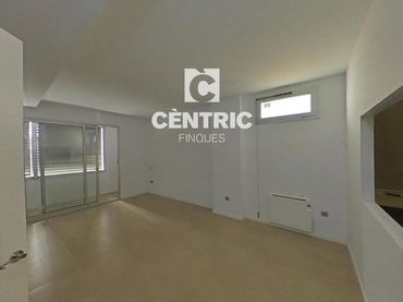 Pis amb ascensor en venda a Centre