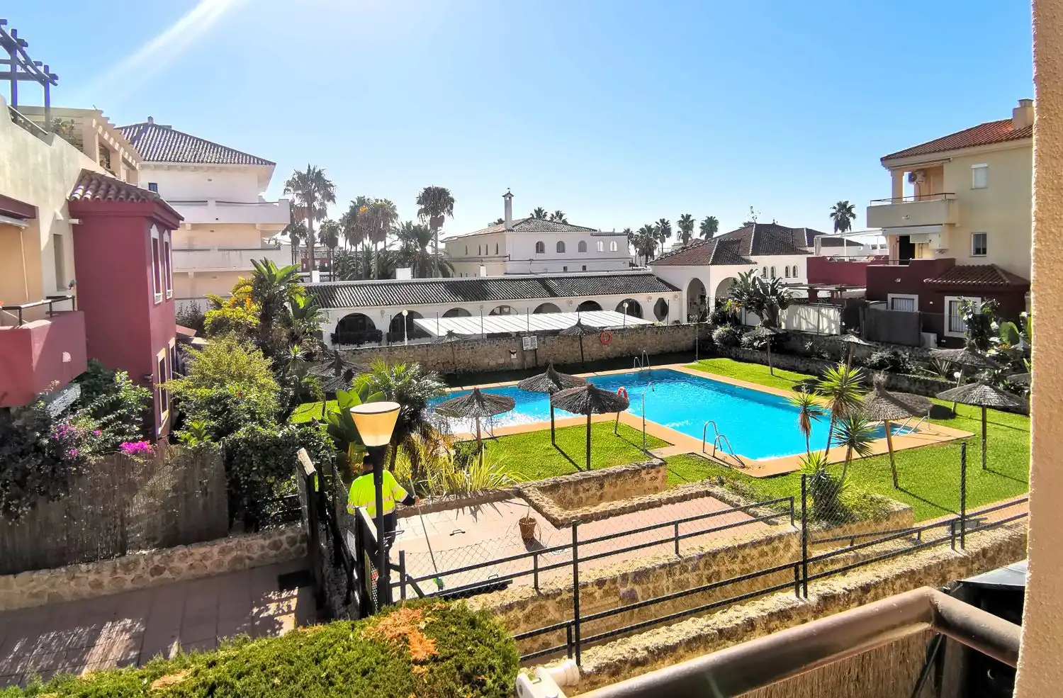 Wohnung mit Pool zum Verkauf in Bahia Luz - La Forestal