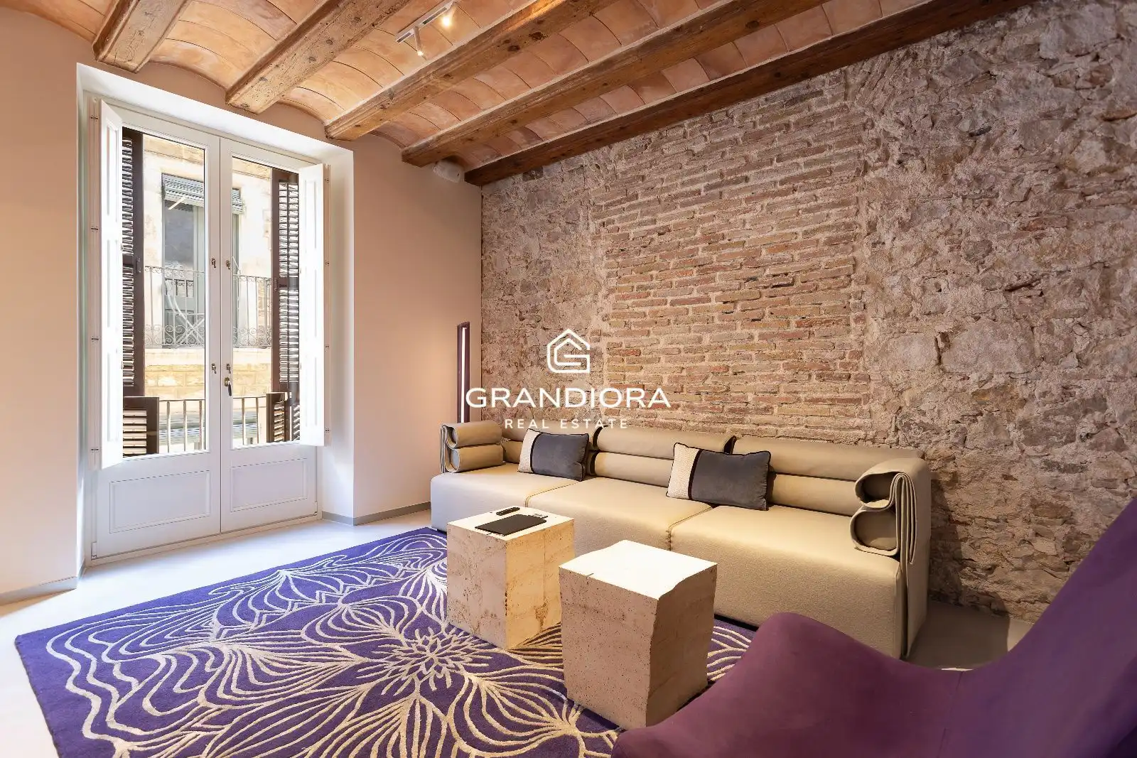 Duplex à louer à Plaça de Sant Just
