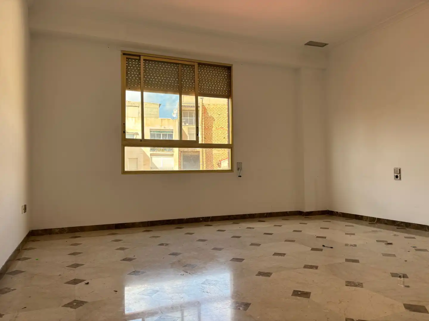 Flat for sale in Novelda  with Air Conditioner and Home automation