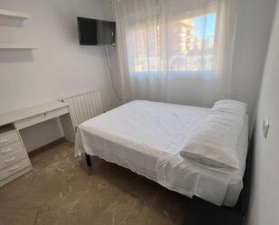 Bedroom of Flat to share in  Granada Capital  with Air Conditioner, Heating and Private garden