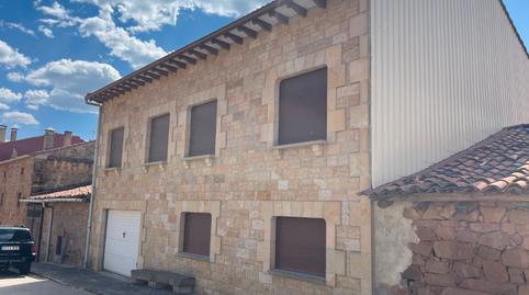 Foto 2 de Casa adosada en venda a Palacios de la Sierra, Burgos