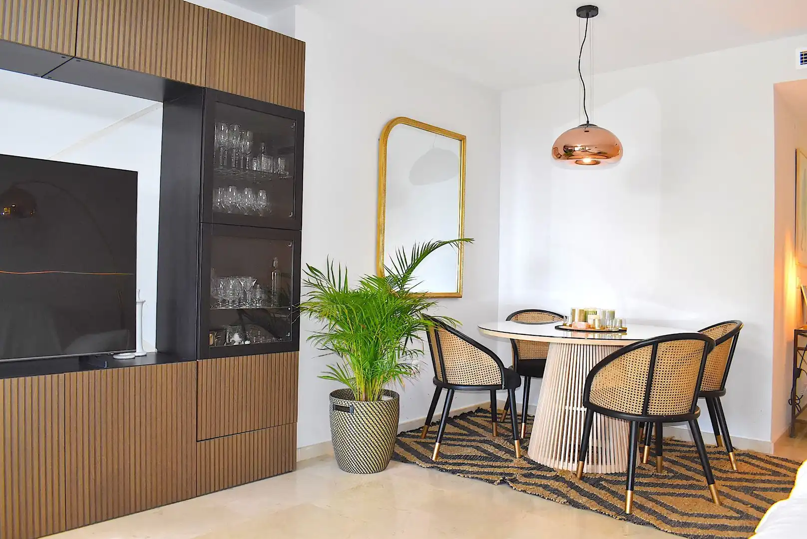 Apartment mit Pool zum Verkauf in Golf Bahía, imagen 10