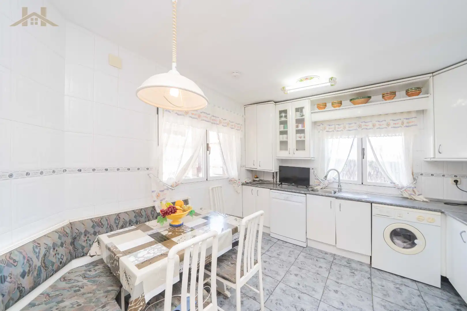 Kitchen of Houses for sale in Villanueva del Pardillo  with Heating, Private garden and Terrace