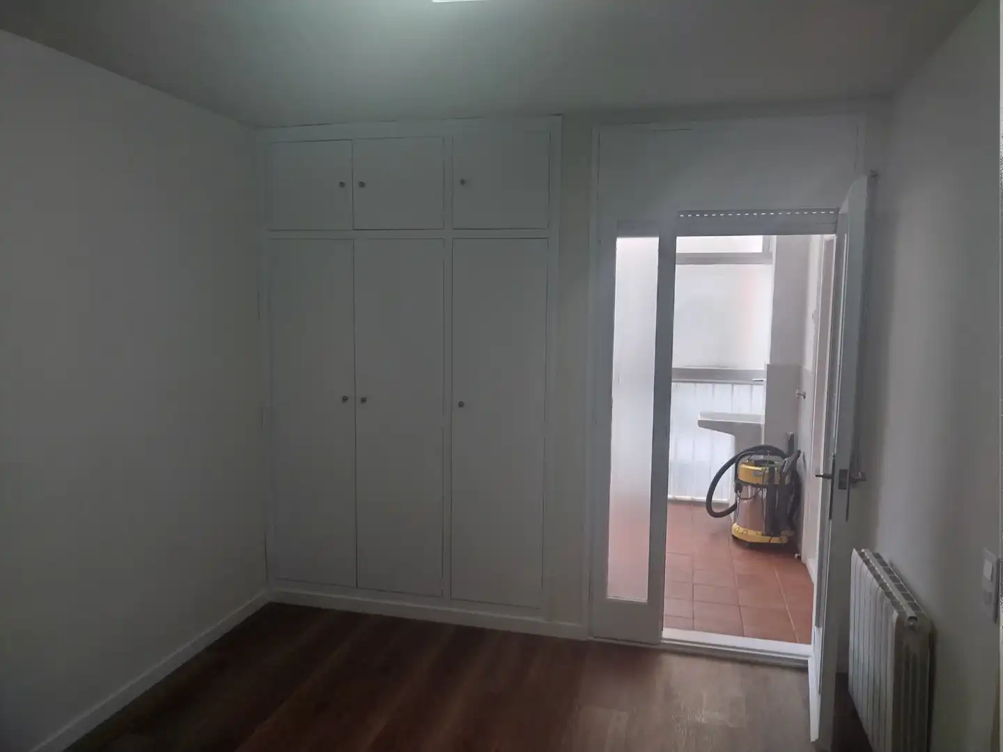 Schlafzimmer von Wohnung zur Miete in Terrassa mit Heizung, Parkett und Ofen