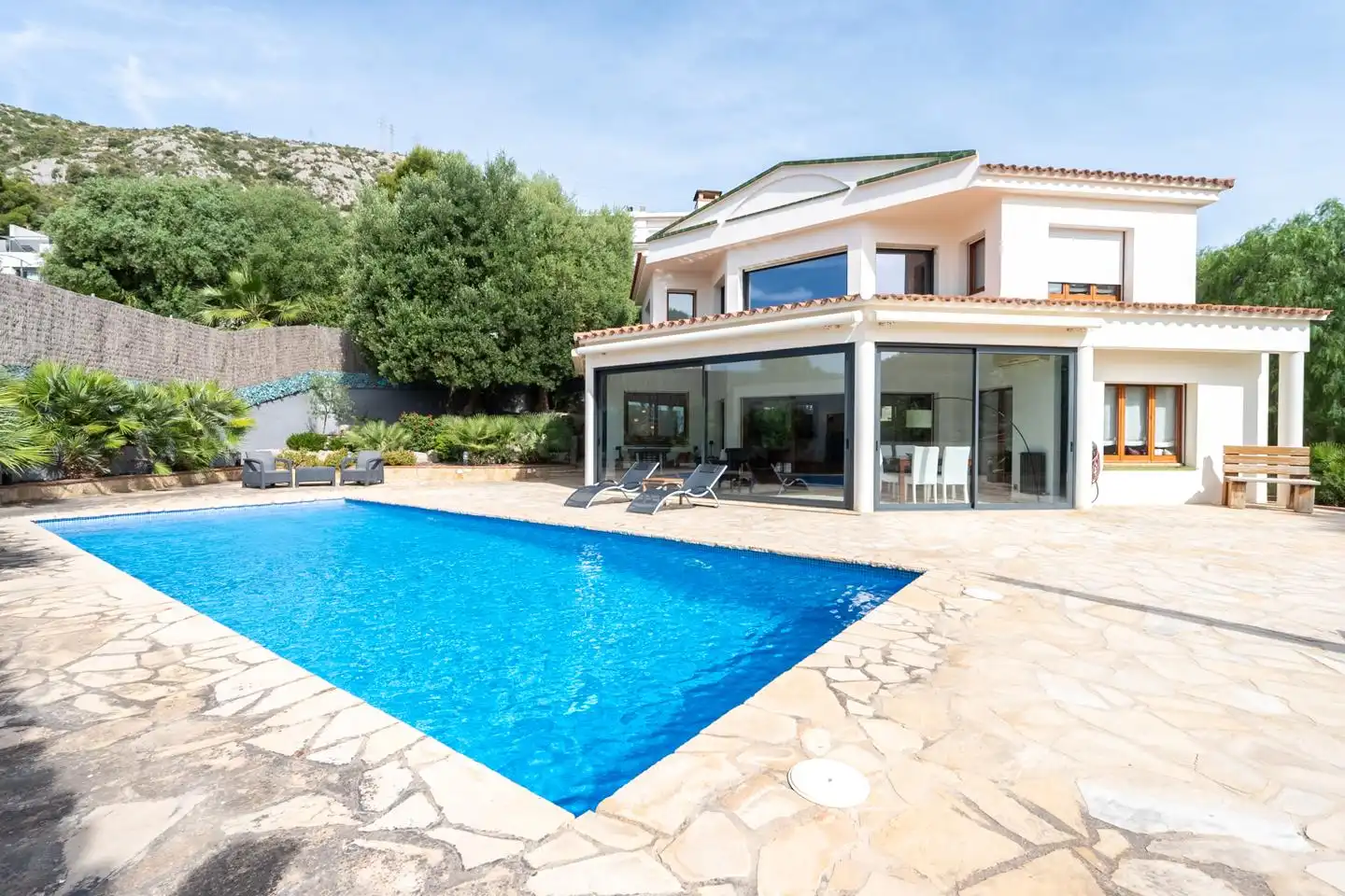 Piscina de Casa o chalet en venta en Sitges con Aire acondicionado, Calefacción y Terraza