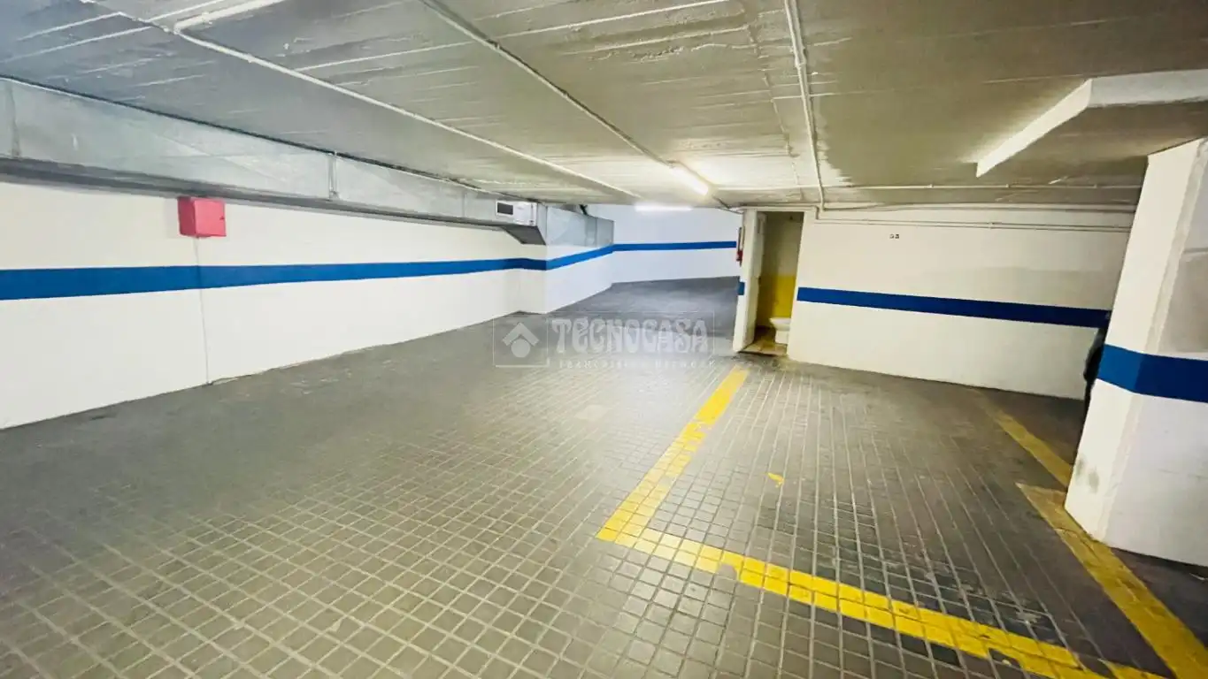 Parking of Garage for sale in Madrid