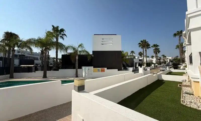 Xalet amb piscina en venda a Calle  Dardanelos, imagen 20