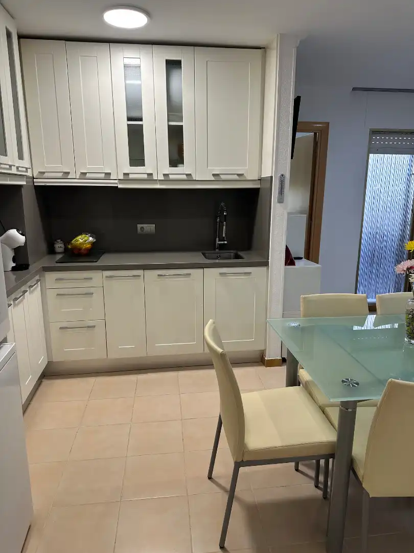Cocina de Planta baja en venta en L'Escala con Calefacción, Terraza y Amueblado