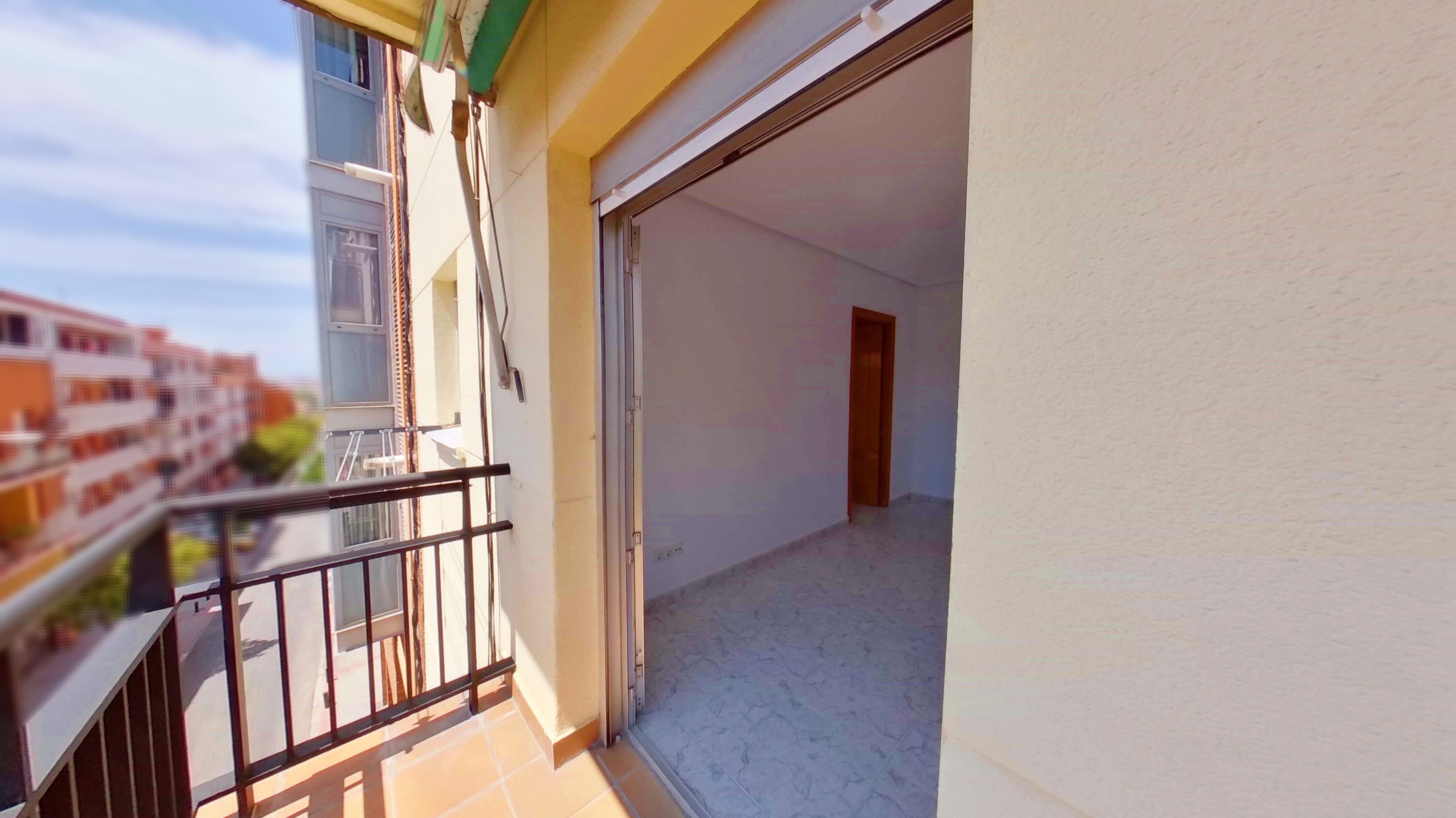 Flat to rent in  Madrid Capital  with Terrace, Oven and Pets allowed