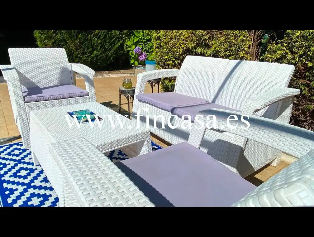 Terraza de Casa o chalet en venta en Vigo  con Calefacción, Jardín privado y Parquet