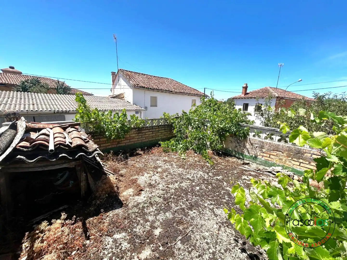 Casa o xalet en venda en Villazanzo de Valderaduey amb Jardí privat, Terrassa i Moblat