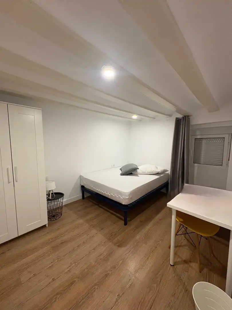 Habitación de Piso en venta en Cádiz