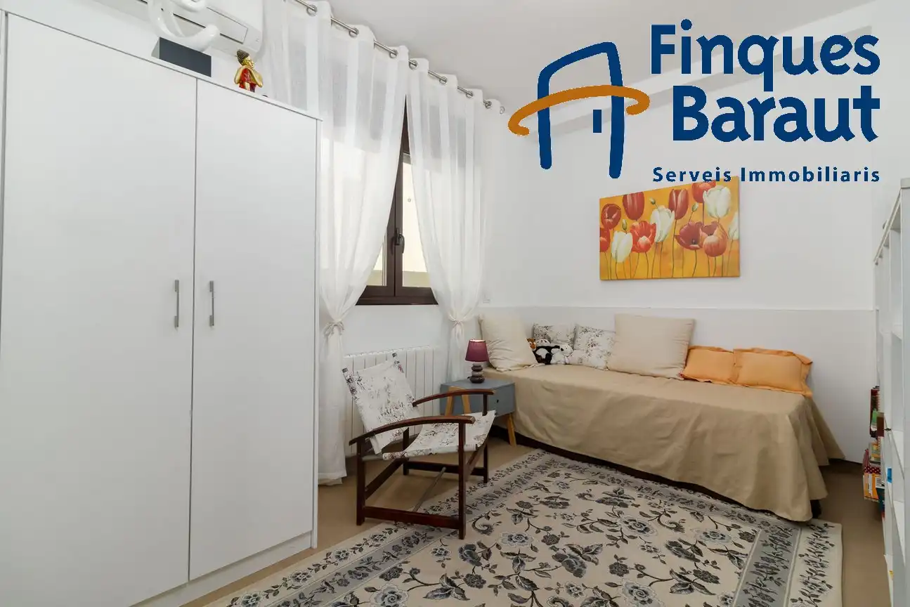 Living room of Houses for sale in Pau  with Air Conditioner, Heating and Private garden