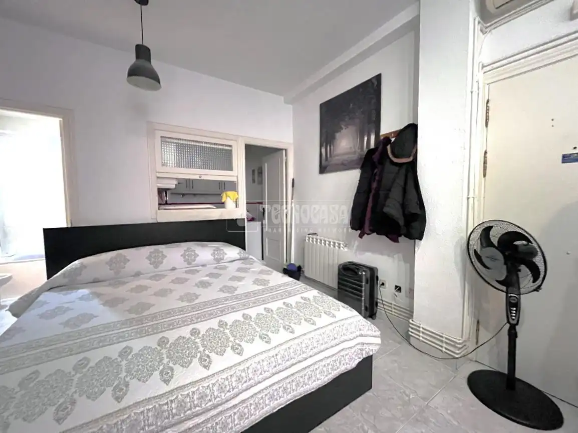 Habitación de Piso en venta en Madrid