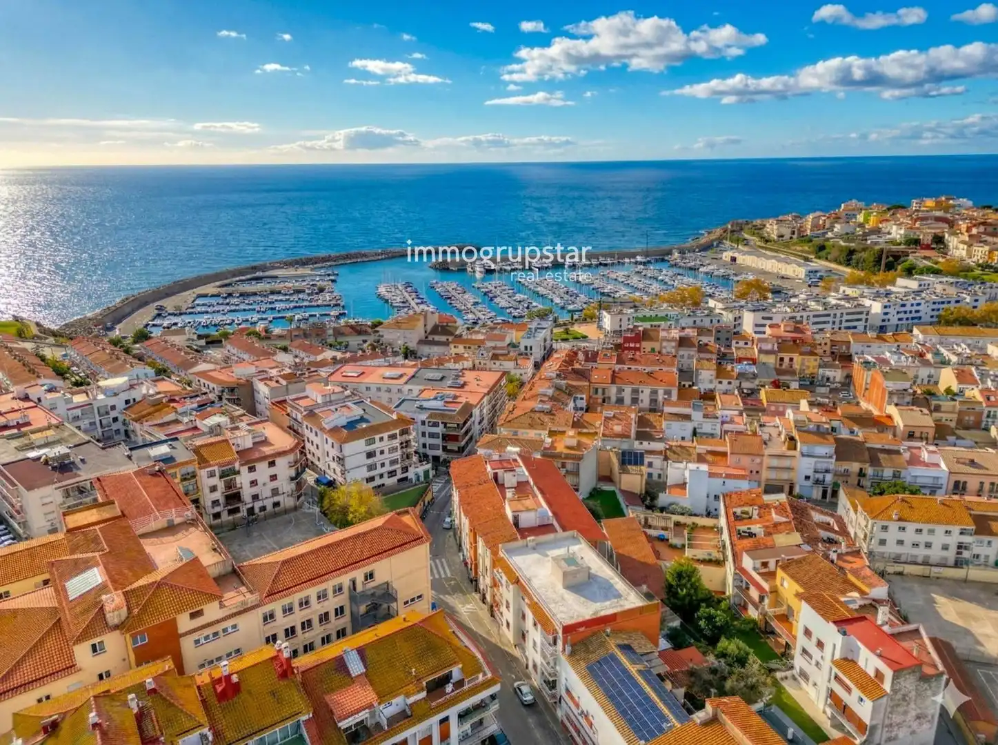 Vista exterior de Pis en venda en Palamós amb Aire condicionat, Calefacció i Terrassa