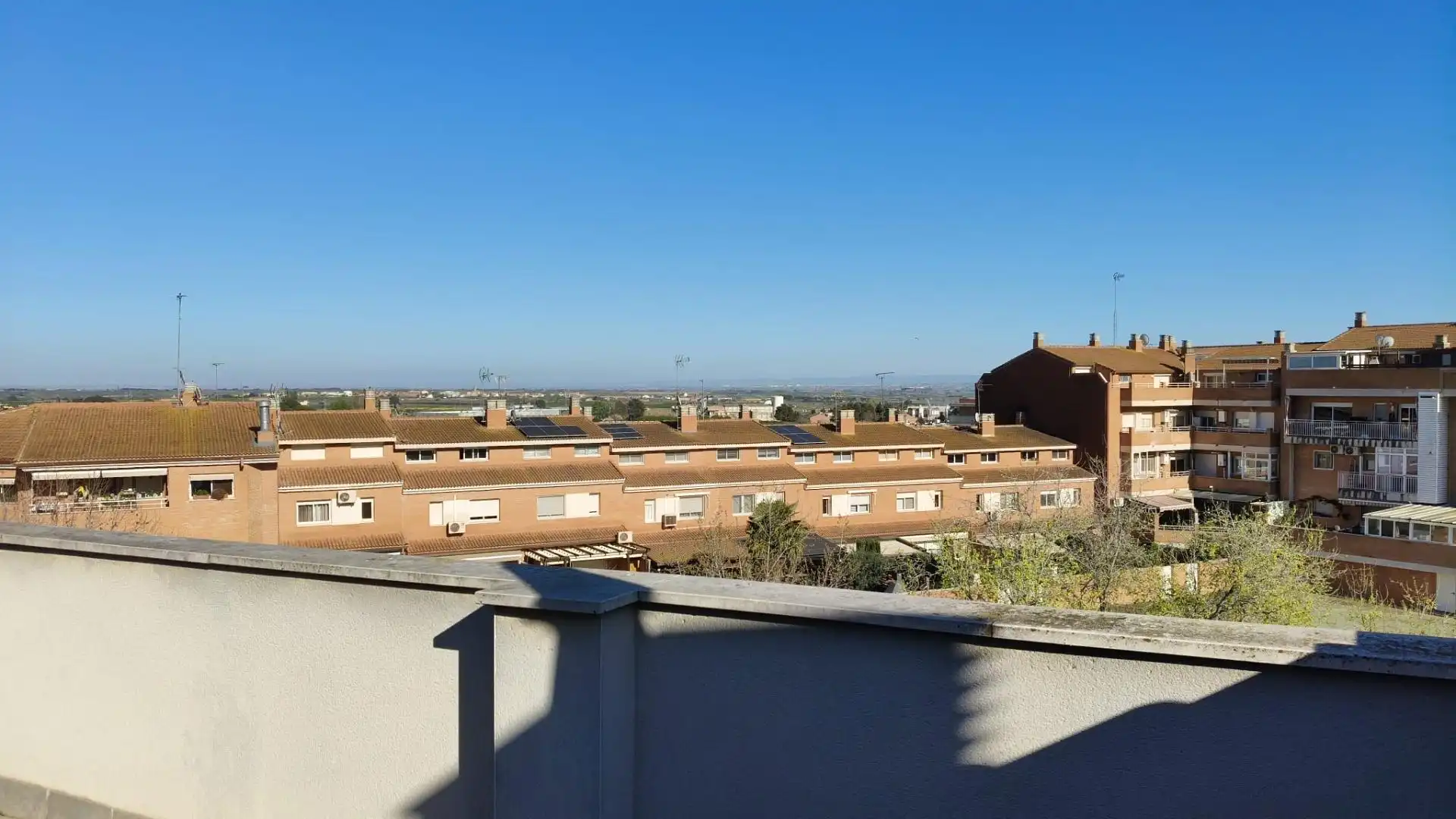 Vista exterior de Ático en venta en Rosselló con Aire acondicionado, Calefacción y Parquet