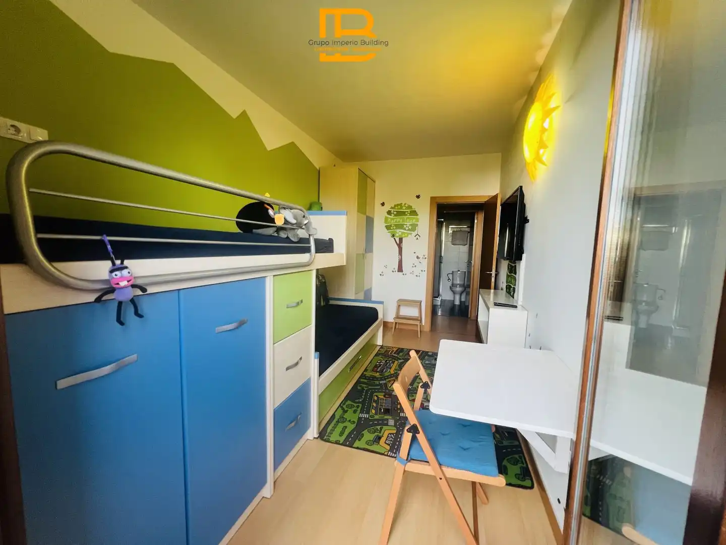 Habitación de Piso en venta en Villarcayo de Merindad de Castilla la Vieja con Calefacción, Parquet y Terraza