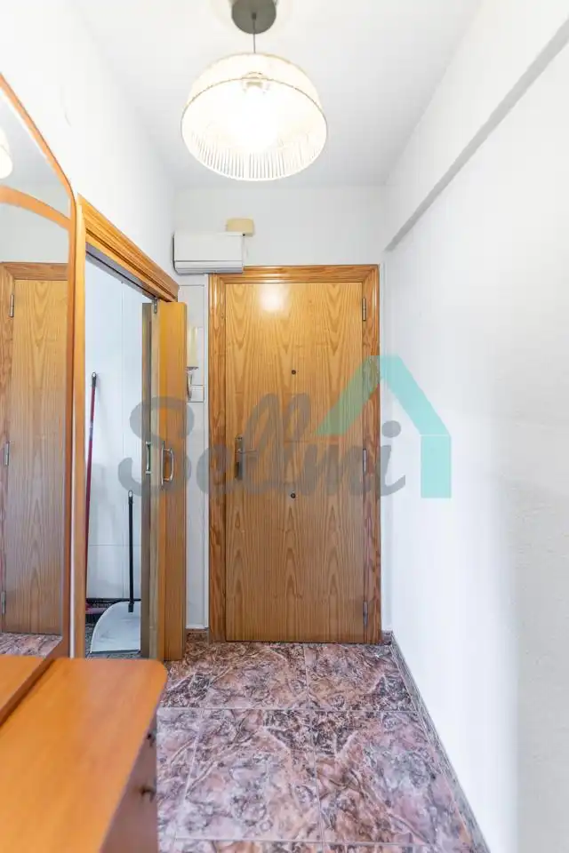Ground floor for rent in Avilés  with Heating and Furnished
