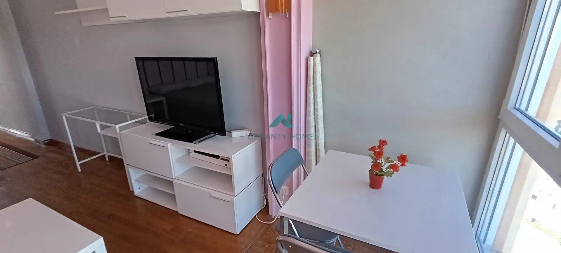 Living room of Study for rent in Laredo  with Private garden and Furnished